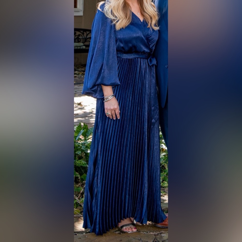 Aura Navy Dress
